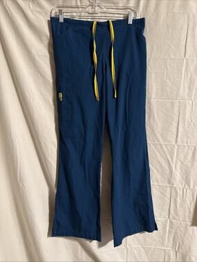 Spread Good Cheer Scrubs Medical Cargo Pants Size Medium M Navy Yellow